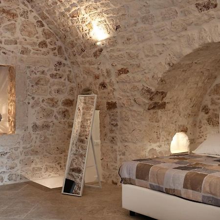 White Room Ostuni Luaran gambar