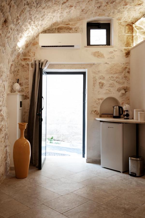 White Room Ostuni Luaran gambar