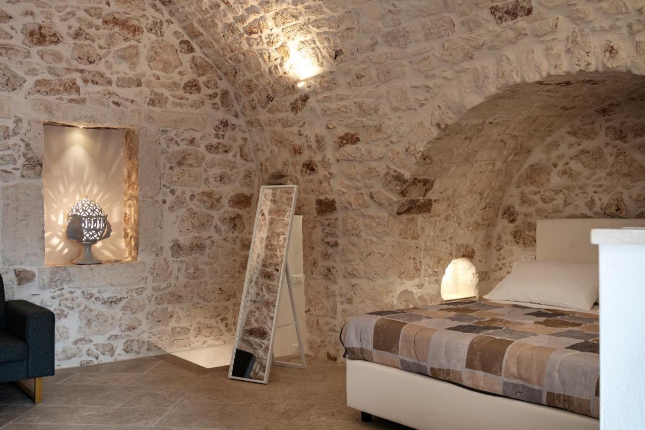 White Room Ostuni Luaran gambar