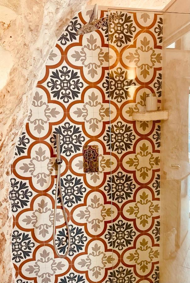White Room Ostuni Luaran gambar